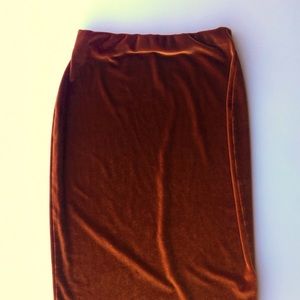 Velvet midi skirt